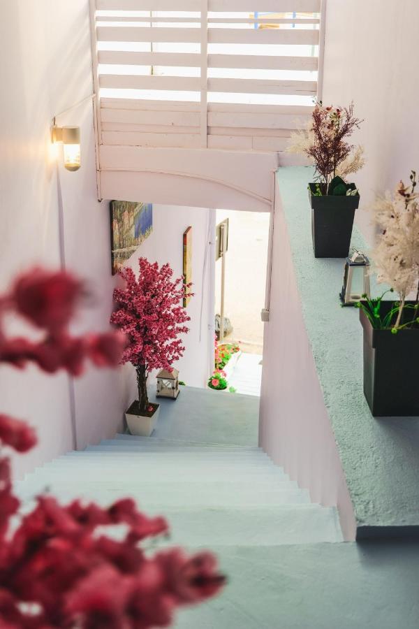 Fori'S Rooms Himare Exterior photo