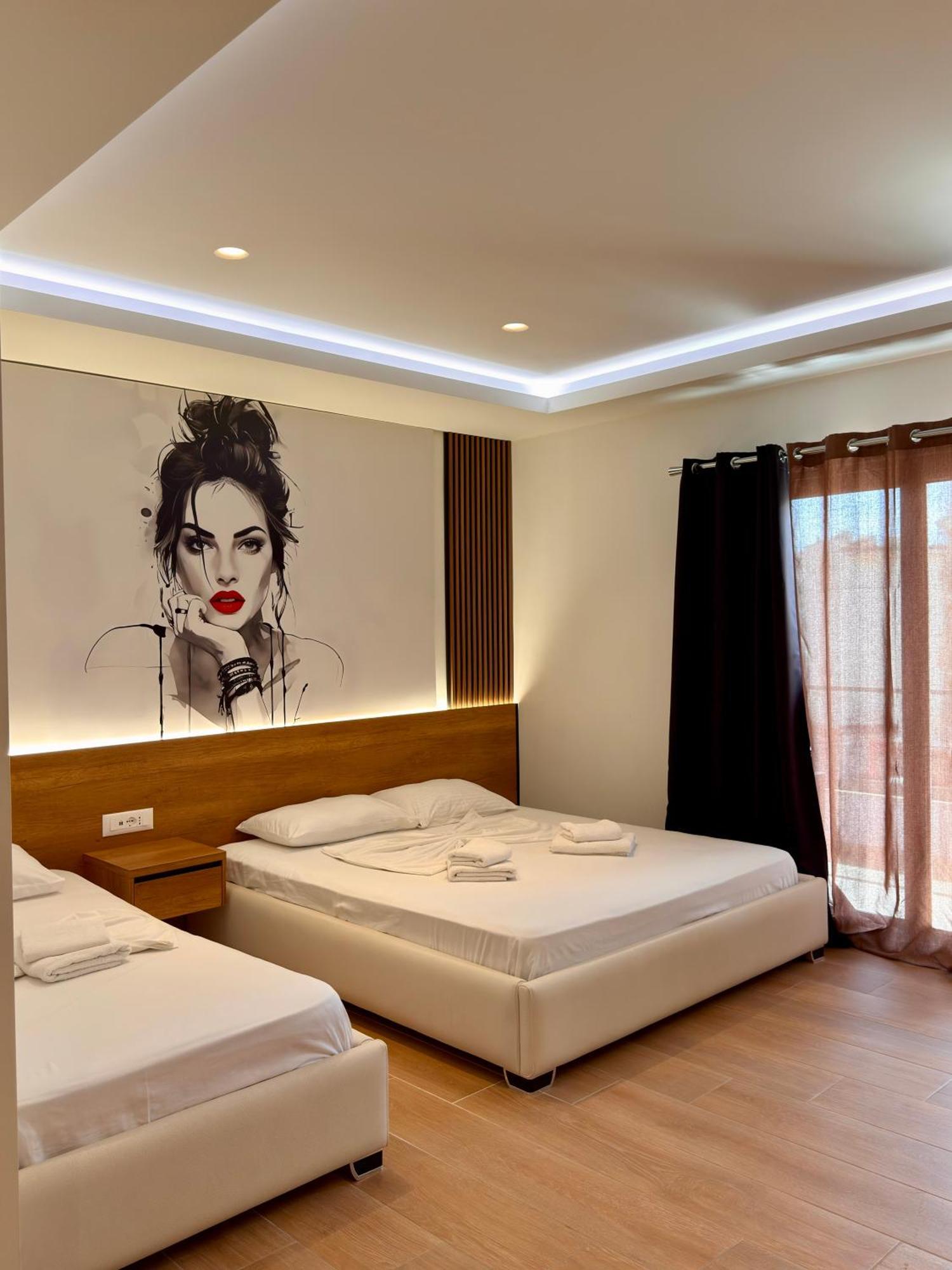 Fori'S Rooms Himare Exterior photo